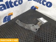 Кронштейн маслозаливной горловины